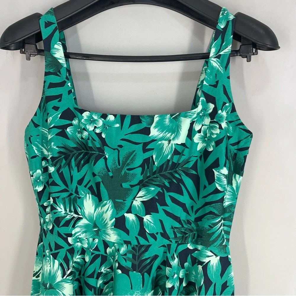 Zara Woman Green Tropical Fit and Flare Dress Size Medium Palm Hawaiian